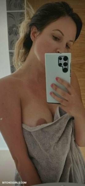 Rebecca Vocal Athlete Nude Youtuber Onlyfans Leaked on adultfans.net