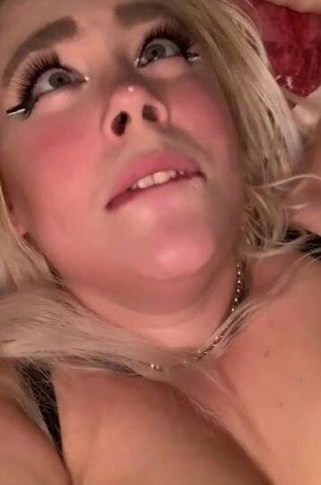 BUSTY BBW FUCKING YOU POV STYLE (watch full on onlyfans) on adultfans.net