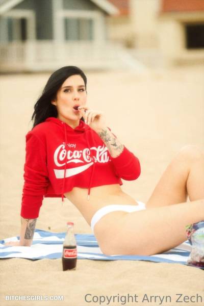 Arryn Zech Nude - Arryn Leaked Nude Photo on adultfans.net