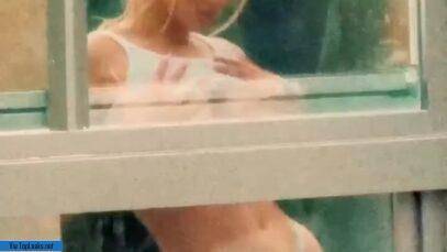 Iggy Azalea Nude See-Through Pool Video on adultfans.net