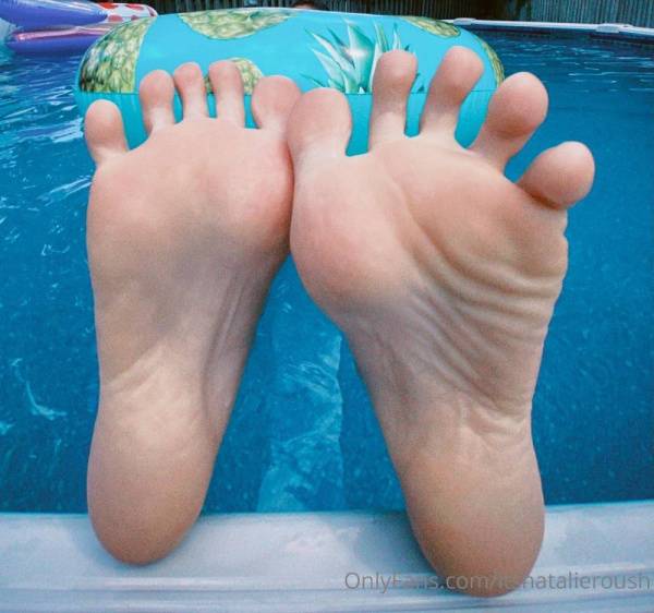Natalie Roush Wet Feet Onlyfans Set Leaked on adultfans.net