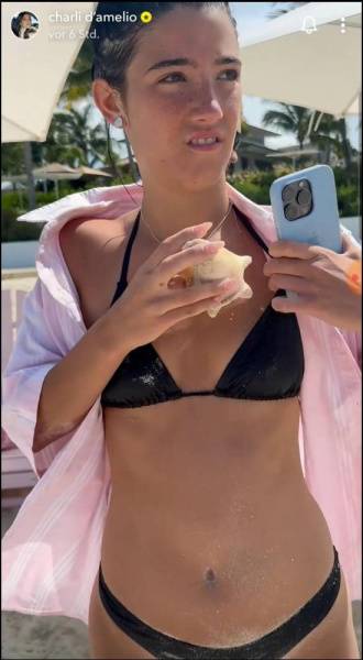 Charli D 19Amelio Beach Pool Bikini Video Leaked - Usa on adultfans.net