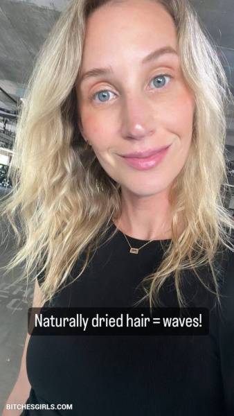 Maude Garrett Youtube Sexy Influencer - Maude on adultfans.net