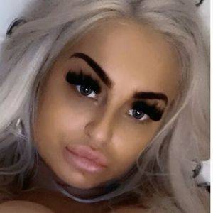 Gracexglen / mmmilliexx Nude Leaks on adultfans.net