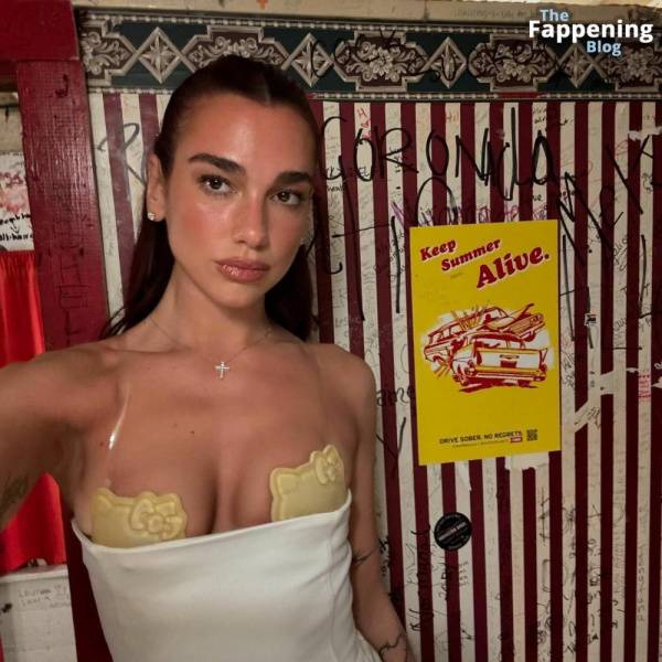 Dua Lipa Sexy (11 New Photos) on adultfans.net