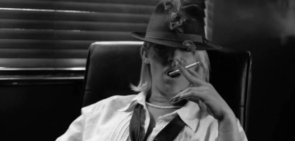 [2021-03-08] LouLou Petite – The Smoking Detective on adultfans.net