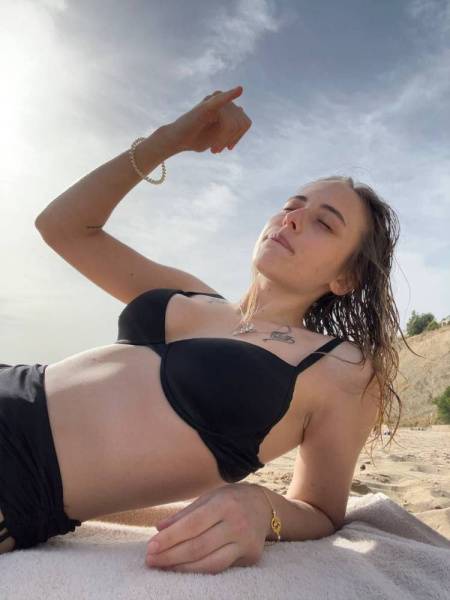 Николь Коулен слив on adultfans.net