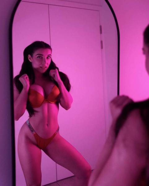 Daisy Drew слив онлифанс on adultfans.net