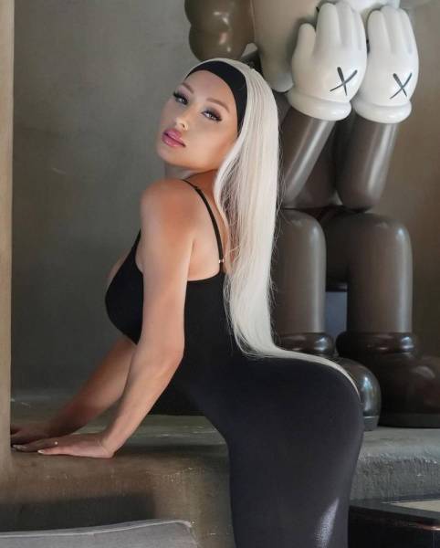 Даниэлла Чавес сливы on adultfans.net