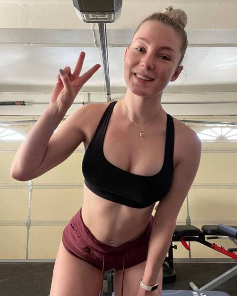 Stpeach слив on adultfans.net