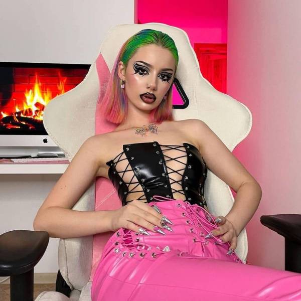 Дарья Граф слив on adultfans.net