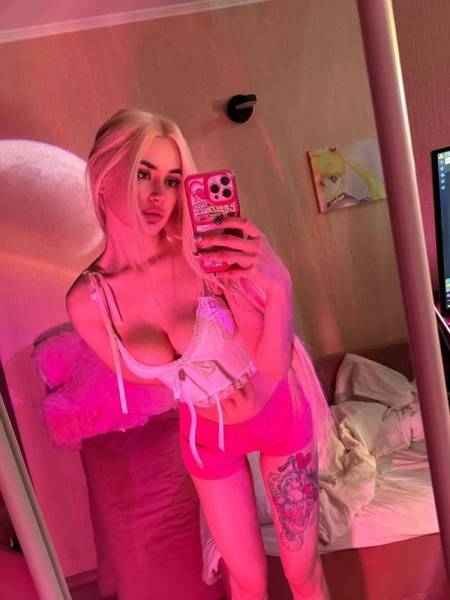 Морана Батори слив on adultfans.net