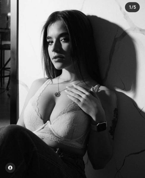 Слив Anny Myrrr on adultfans.net