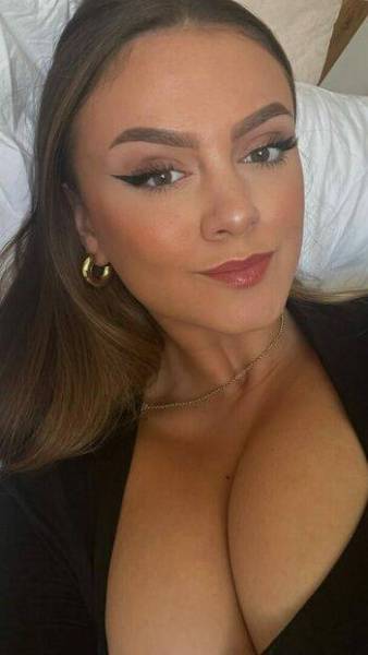 Amy Quesada-Getgood / Amy_qg Nude on adultfans.net