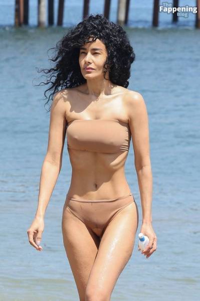 Massiel Taveras Stuns in a Bikini on the Beach in Malibu (48 Photos) - France - Dominica on adultfans.net