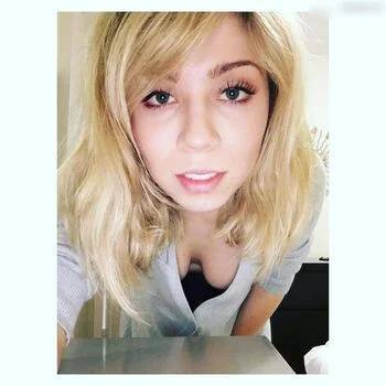 Jennette McCurdy / jennettemccurdy Nude on adultfans.net