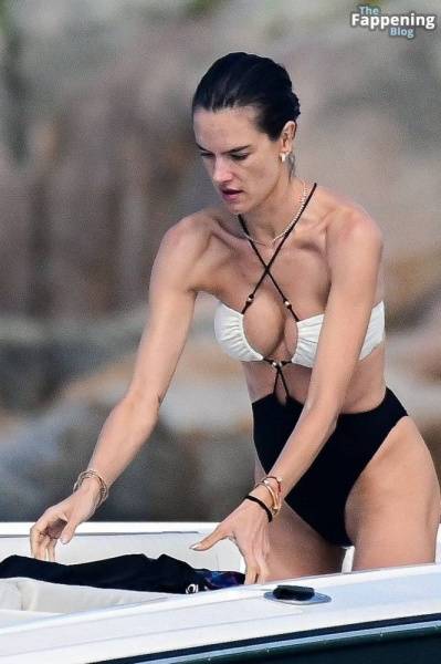 Alessandra Ambrosio Shows Off Her Sexy Bikini Body in Florianopolis (23 Photos) on adultfans.net