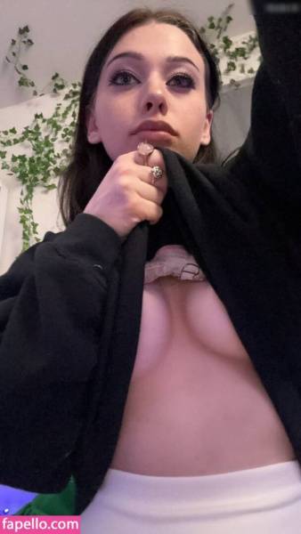 Zizi / zizibunnii Nude Leaks OnlyFans - TheFap on adultfans.net