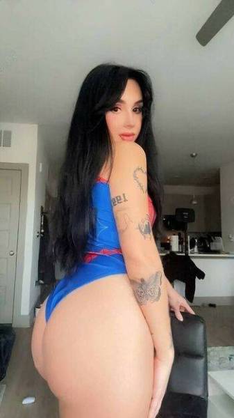 Lyndi / Lyndi__ / lindsayelizzabeth / lyndihassell Nude on adultfans.net