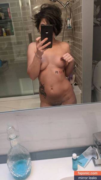 Aka DatLittlePetBoo aka SaucyShikari aka driftmommy aka fitpetboo aka littlepetboo Nude Leaks OnlyFans on adultfans.net