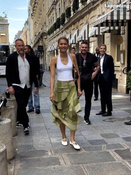 Zendaya Goes Bralessin Paris (30 Photos) on adultfans.net