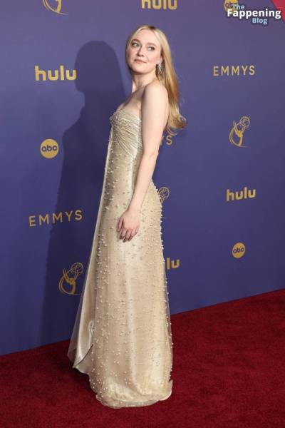 Dakota Fanning Looks Sexy at the 76th Primetime Emmy Awards (77 Photos) on adultfans.net