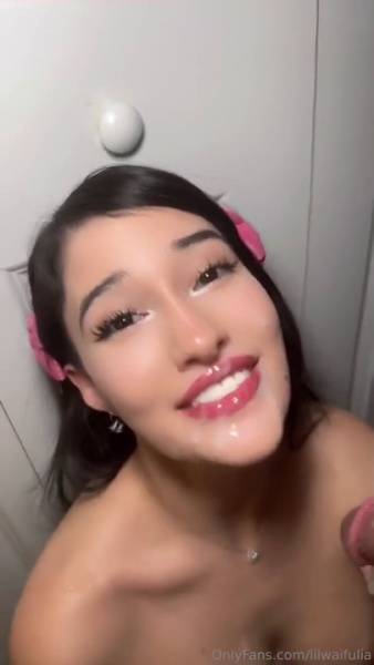 Lilwaifulia Blowjob Sextape Facial Video Leaked on adultfans.net