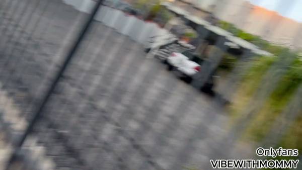 Curvy cam girl in cosplay recounts rough public affair and abandonment on adultfans.net