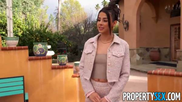 Petite real estate agent meets client for viewing and ends up on all fours taking it deep and getting a facial on adultfans.net
