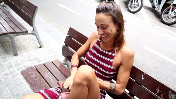 Famous Spanish pornstar rides her fan hard on the bed after a surprise street meet - Spain on adultfans.net