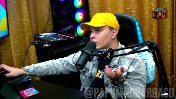 Blonde Latina host heats up the podcast with steamy dirty talk on adultfans.net