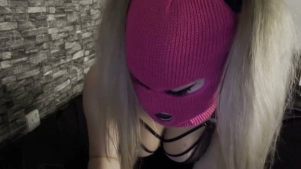 Blonde femdom takes control in a live webcam session with breathplay challenge on adultfans.net