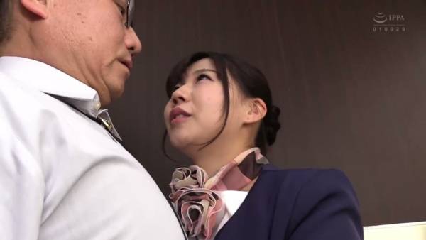 Passionate office encounter between a composed Japanese man and his alluring colleague in pantyhose - Japan on adultfans.net