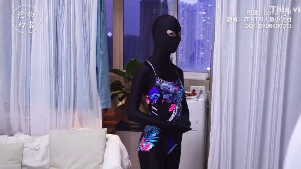 Chinese-inspired latex cosplay turns intense with bondage and breathplay - China on adultfans.net