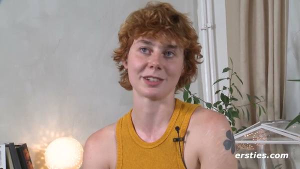 Redheaded German woman explores pleasure with friends and alone on camera - Germany on adultfans.net