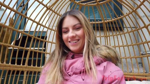 Voluptuous blonde Romanian stuns in an intimate photo session with an interracial lover - Romania on adultfans.net