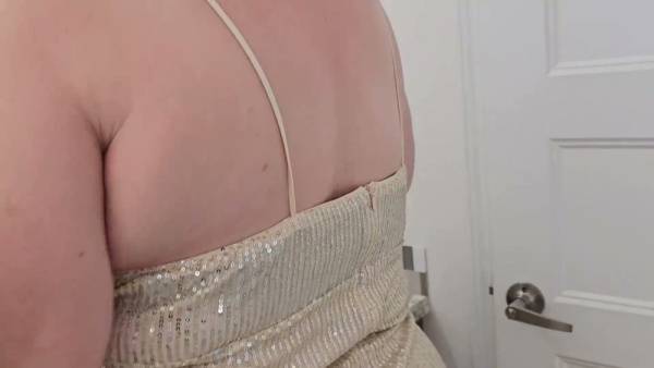 Plump technician visits for repairs but ends up filling her with creampie on adultfans.net
