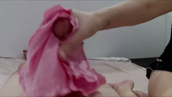 British woman grinds on satin panties until cumshot spills on fabric - Britain on adultfans.net
