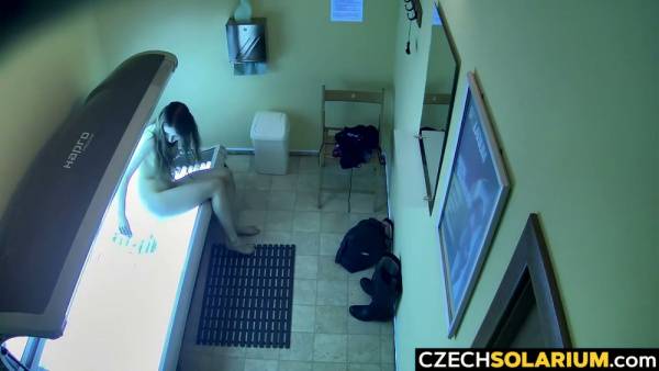 Young brunette caught masturbating alone in a tanning bed - Czech Republic on adultfans.net