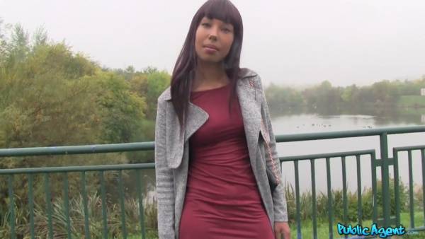 Black woman's outdoor casting session turns intimate inside a parked car on adultfans.net