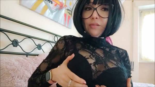 Chantal performs a seductive homemade striptease in lace and leopard print on adultfans.net