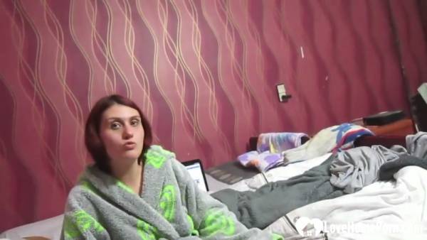 Redhead girlfriend gives slow handjob in intimate amateur POV on adultfans.net
