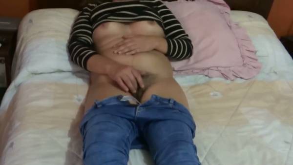 Curvy brunette takes creampie on her ass over purple panties in cuckold session on adultfans.net