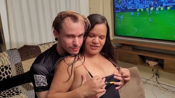 Curvy Latina with prominent buttocks enjoys oral from a man while another watches on adultfans.net