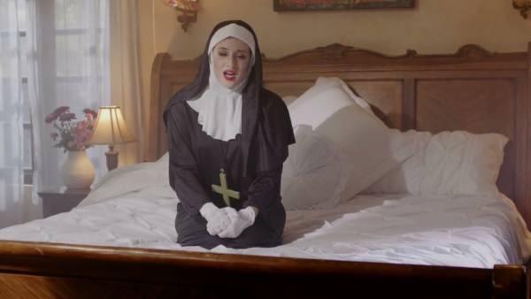 Curvy nun tempts you with anal sin in holy habit on adultfans.net