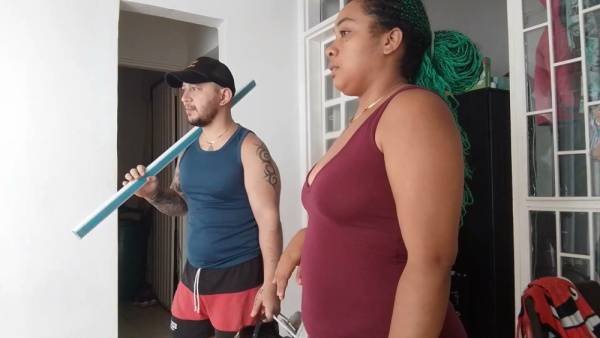 Pregnant Venezuelan woman calls a tattooed repairman for damp walls and ends up riding him hard - Venezuela on adultfans.net
