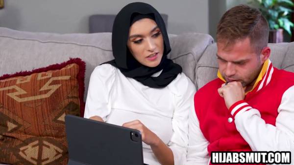 Modest Muslim student breaks taboo with passionate encounter with classmate on adultfans.net