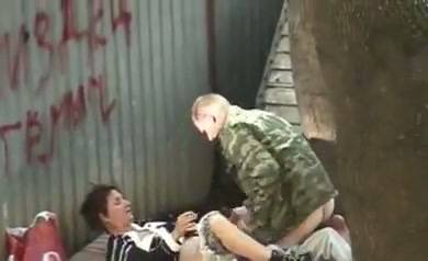 Mature Russian pair caught in intimate outdoor encounter on hidden camera - Russia on adultfans.net