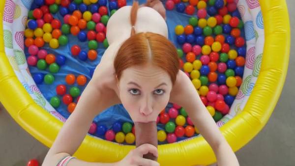 Slender American women in stockings explore toys and oral pleasure in a dynamic compilation - Usa on adultfans.net