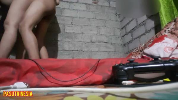 Pregnant Arab woman shares intimate 69 moment with her lover - Japan - Indonesia on adultfans.net